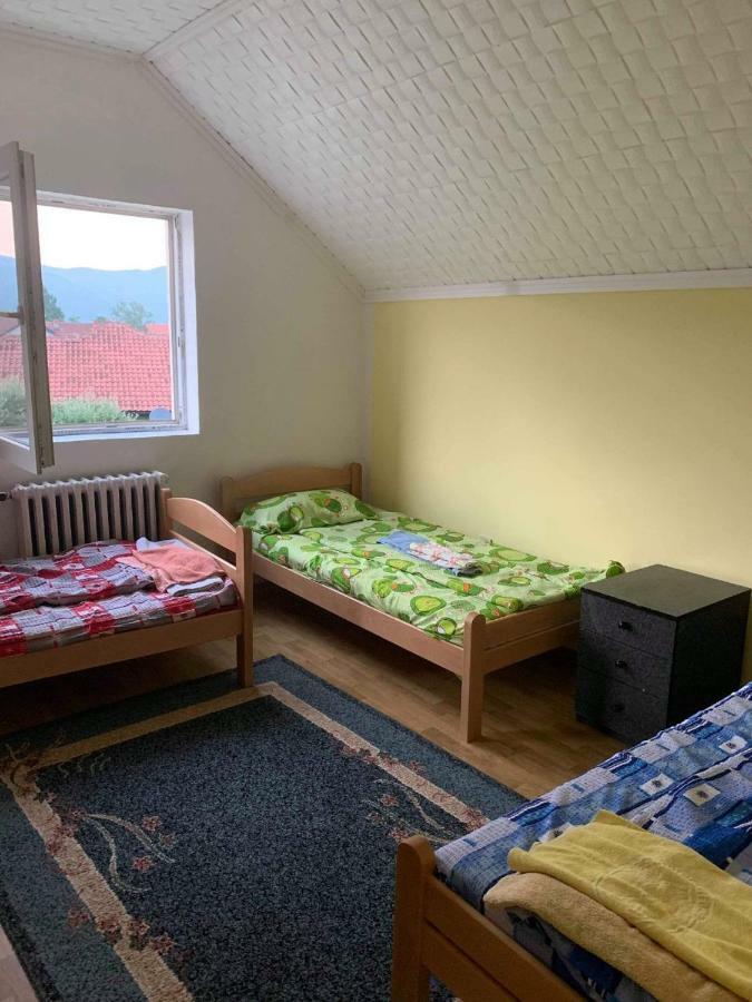 Апартаменти Idila Баїна-Башта Екстер'єр фото